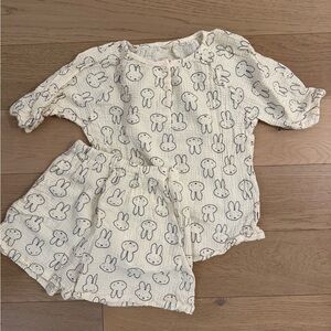 Adorable Cream Bunny Print Pajamas